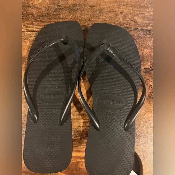 Havianas flip flops - Picture 1 of 2